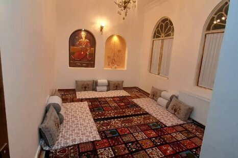 اتاق 1 در اقامتگاه بومگردی در فردوس
