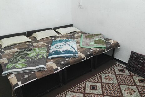 اتاق 3 تخته در مهمانسرا لار