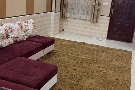 آپارتمان مبله تکخواب B17 داستانی در قشم