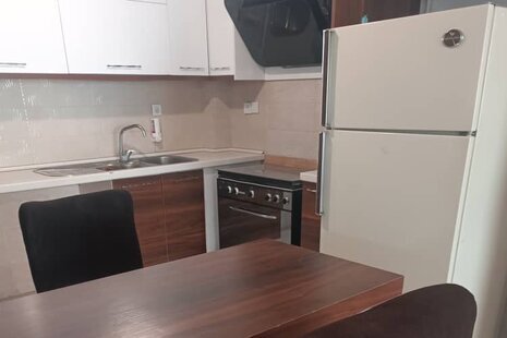 آپارتمان مبله سه خواب مانلی در همدان