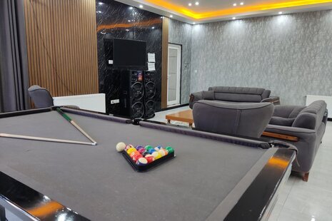 ویلا 3 خواب استخردار مدرن پاشا در چهارباغ