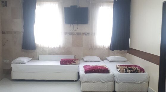 سوئیت آپارتمان دوخواب در مسافرخانه در مشهد