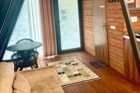 کلبه سوئیسی تکخواب میراث 1 در نور