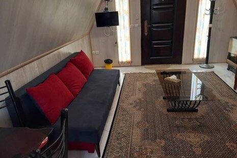 کلبه یاس 2 در لاهیجان