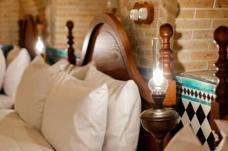 اتاق آق دویی در بومگردی شیراز