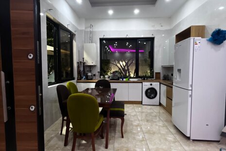 ویلا استخر دوخواب لوتوس در چهارباغ