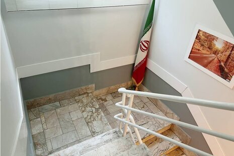 اتاق 3 نفره 305 در مسافرخانه مشهد