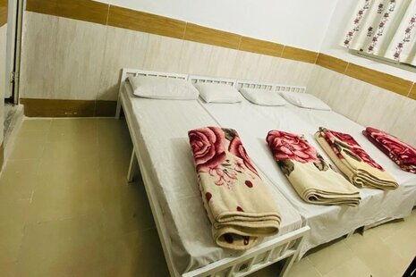 واحد دوخواب 202 در مسافرخانه مشهد