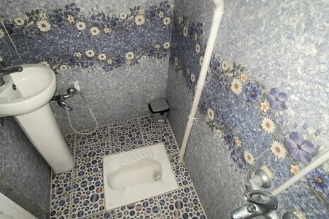 واحد دوتخت در مسافرخانه مشهد