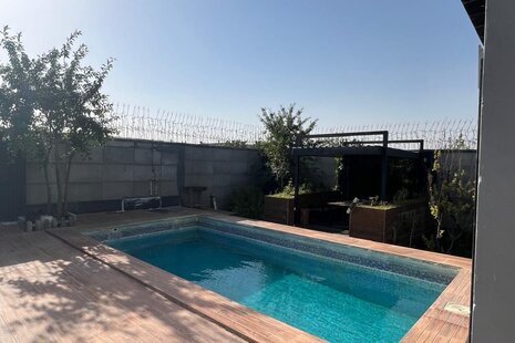 ویلا مبله دوخواب استخردار ارغوان در ساوجبلاغ