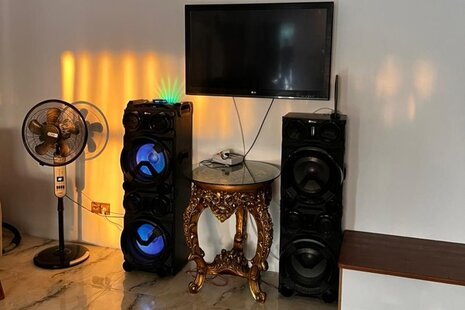 ویلا دوبلکس استخردار سه خواب سورنا در چهارباغ