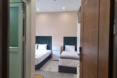 سوئیت مبله 4 نفره 102 در هتل مشهد