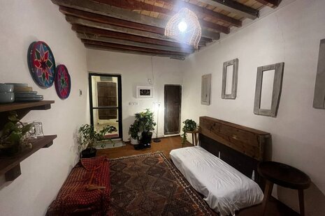 ویلا تکخواب ساحلی آذین گامبرون در قشم