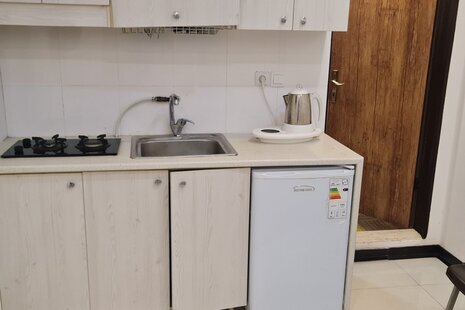 اتاق 28 متری در هتل آپارتمان قم