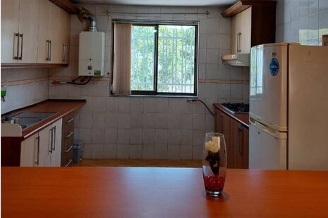 واحد مبله دوخواب در طبقه همکف ویلا در بندر انزلی