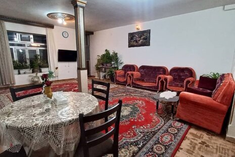 واحد مبله دوخواب در طبقه همکف ویلا در خلخال