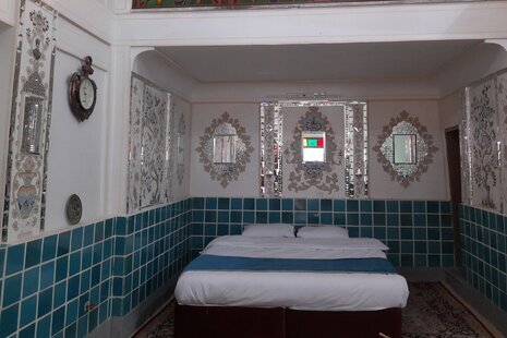 اتاق 4 نفره حوضخانه در هتل اصفهان