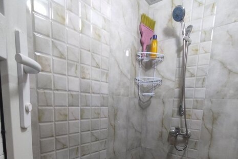 واحد تکخواب در طبقه اول ویلا جنگلی جوارم