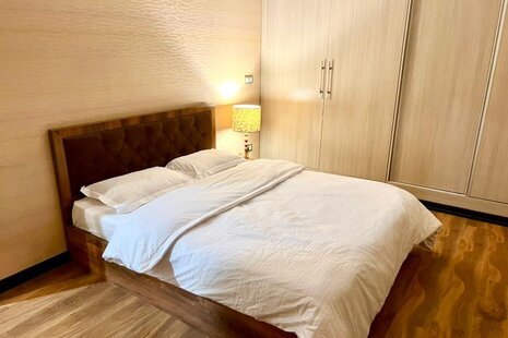 آپارتمان استخردار دوخواب با تراس در اقدسیه