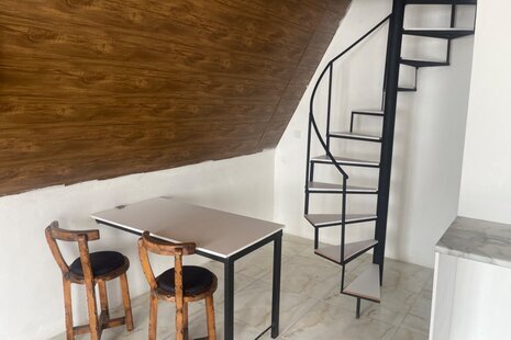 کلبه دوبلکس سوئیسی مبله تکخواب در  تنکابن