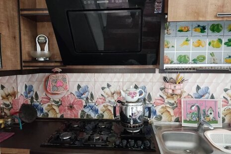 واحد مبله تکخواب گیل ماه در طبقه اول ویلا رودسر