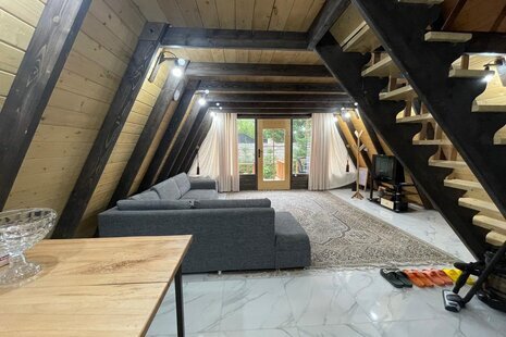 کلبه دوبلکس سوئیسی رز در کلاردشت