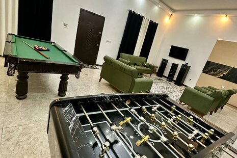 ویلا 2 خواب استخرسرپوشیده هاشامیر 3 در چهارباغ