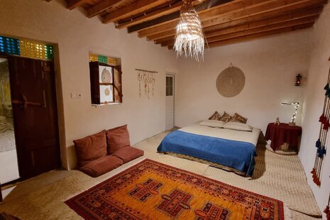 اتاق چَندَل در اقامتگاه بوم گردی قشم