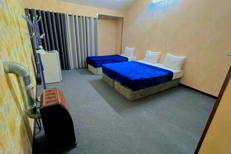 اتاق 202 در هتل آپارتمان شیراز