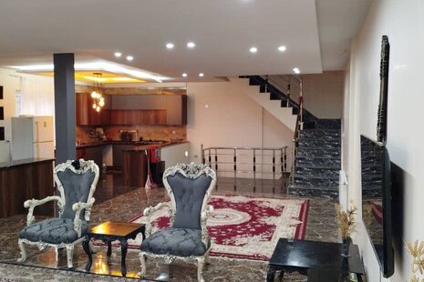 ویلا تریپلکس استخردار سه خواب در رودهن