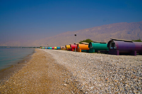 واحد ویولا لوله ای در دهکده گردشگری عسلویه