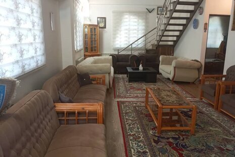 ویلا دوبلکس مبله سه خواب در صومعه سرا