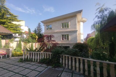 ویلا دوبلکس استخردار سه خواب قصر ژرورا در کلاردشت