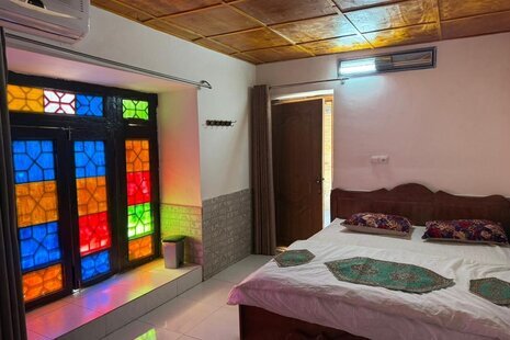 اتاق شماره 1 در اقامتگاه بومگردی شیراز