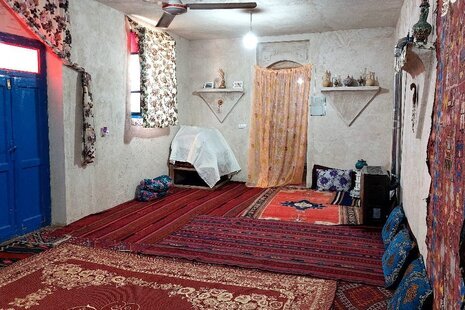 واحد تکخواب گلفرج در اقامتگاه بومگردی جلفا