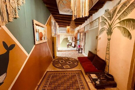 اتاق دیریا در هاستل هرمز