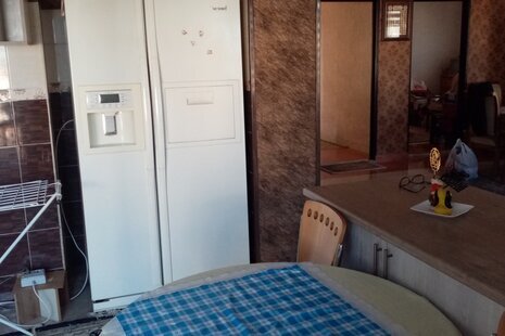 آپارتمان مبله در طبقه سوم اقامتی راد در رامسر