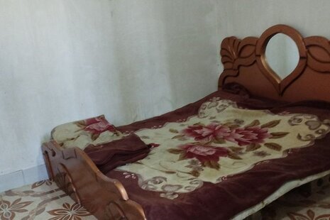 آپارتمان مبله تک خواب طبقه 1 در تیران و کرون