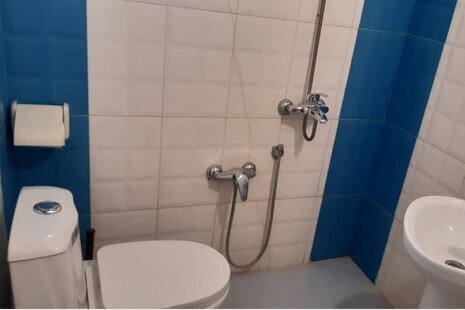 اتاق سه تخته در اقامتگاه سنتی در یزد