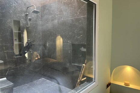 واحد تیپ VIP در بوتیک هتل سوزا