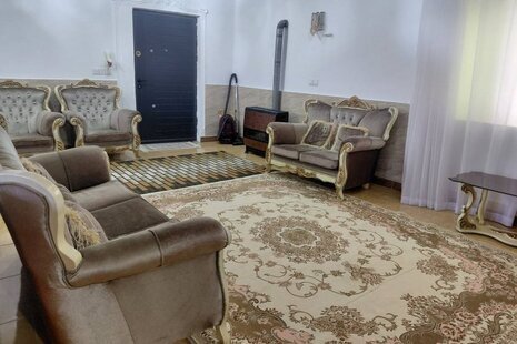 واحد مبله دوخواب در طبقه همکف ویلا امیر در چالوس