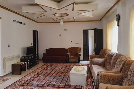 واحد دوخواب در طبقه اول ویلا تنکابن