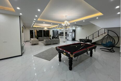 ویلا عمارت 4 خواب دوبلکس استخردار لامور در چهارباغ