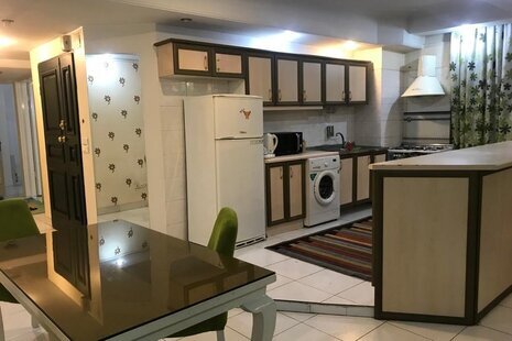 آپارتمان مبله سه خواب در میدان تجریش