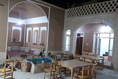 اتاق 12 متری شاباز در اقامتگاه بوم گردی ورزنه