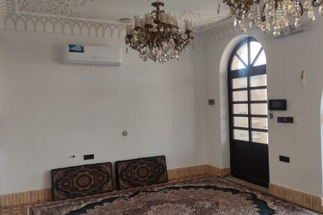 ویلا سنتی تکخواب هانا در کاشان