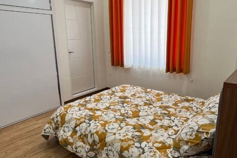 کاخ ویلا دوبلکس استخردار لوکس 4 خواب آبشار در چهارباغ