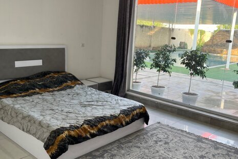 ویلا استخردار 5 خواب ای گل در دزفول