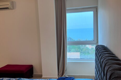 آپارتمان مبله تکخواب ویو دریا در کیش