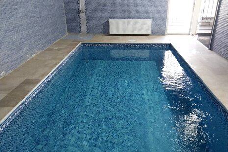 ویلا تکخواب استخردار مبله در اصفهان